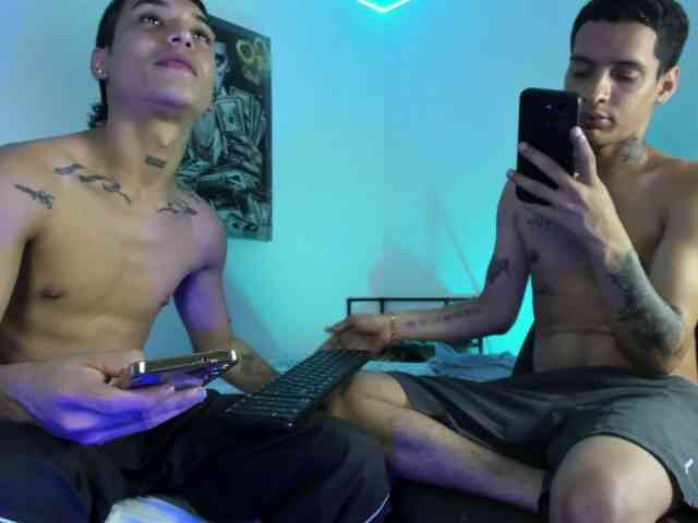 duohotboy