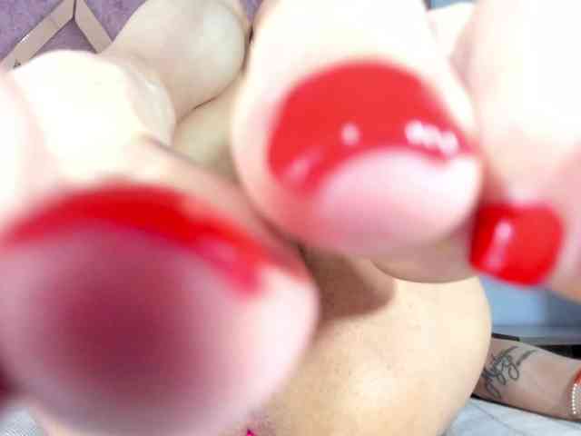 manchiita-96 Live Webcam on BongaCams