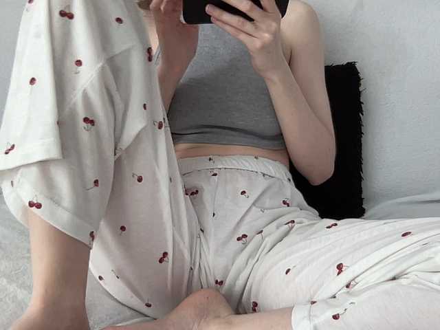 BestyBoobs live webcam show