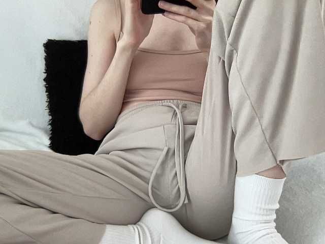 BestyBoobs live webcam show