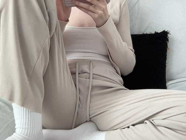 BestyBoobs live cam preview