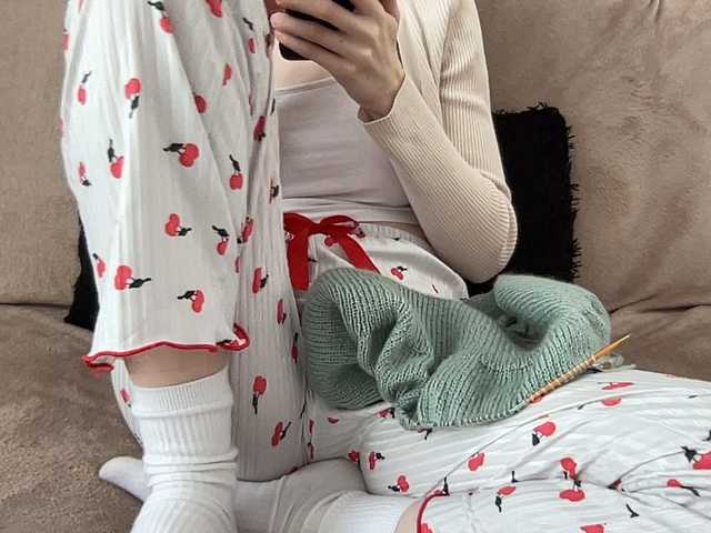 BestyBoobs Live Cam and Statistics on UnifiedCams