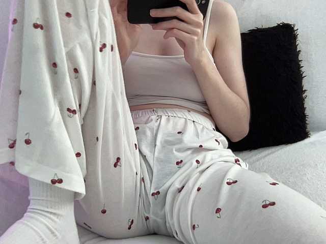 BestyBoobs live webcam show