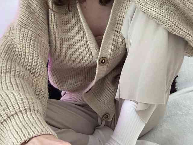 BestyBoobs webcam