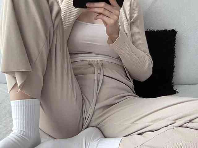 BestyBoobs webcam