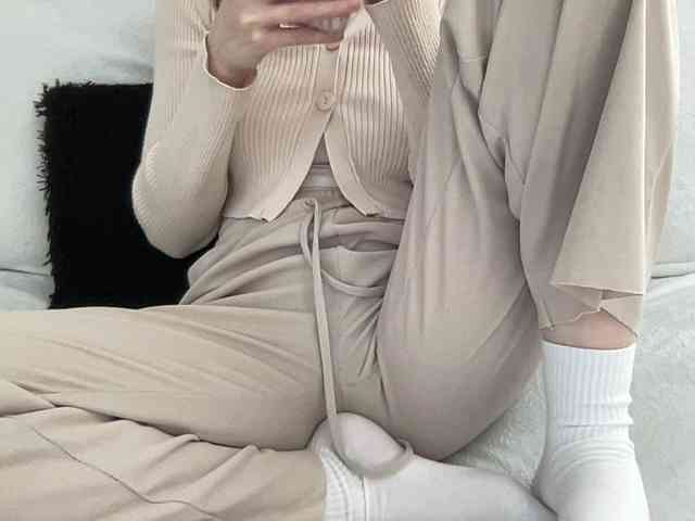 BestyBoobs webcam