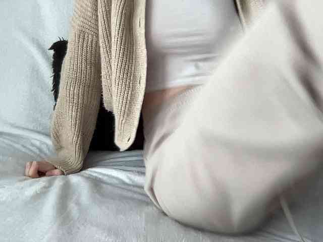 BestyBoobs webcam