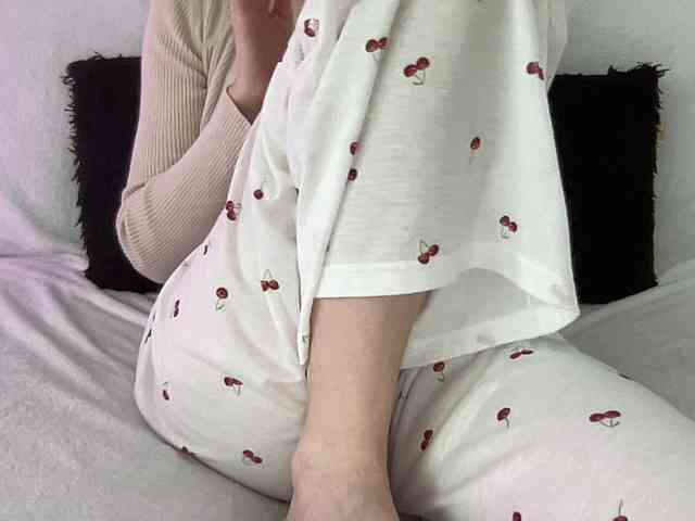 BestyBoobs webcam