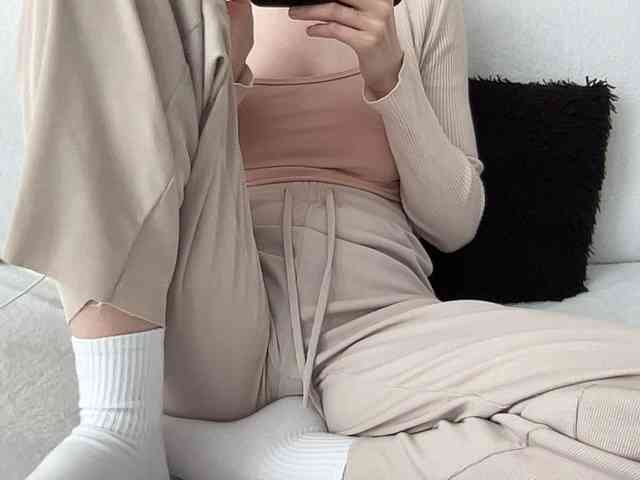 BestyBoobs webcam