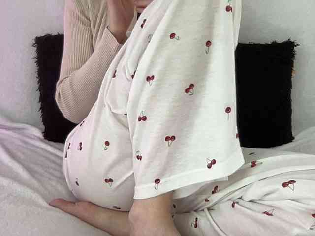 BestyBoobs webcam