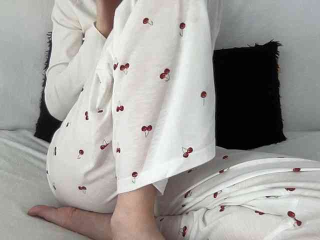 BestyBoobs webcam