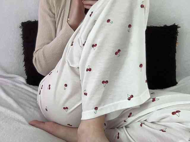 BestyBoobs webcam