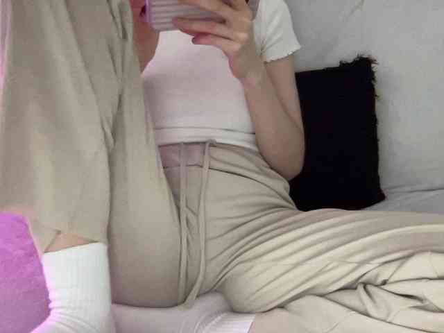 BestyBoobs webcam