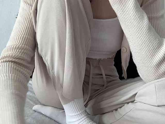 BestyBoobs webcam