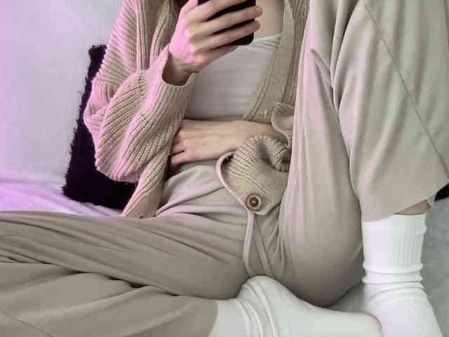 BestyBoobs webcam
