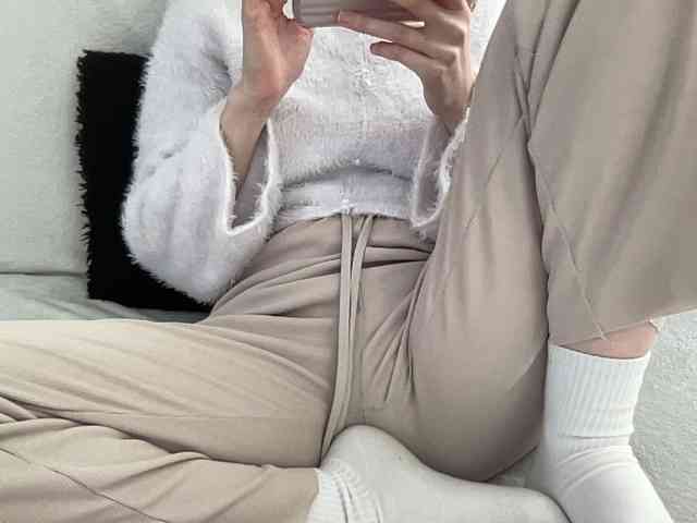 BestyBoobs webcam