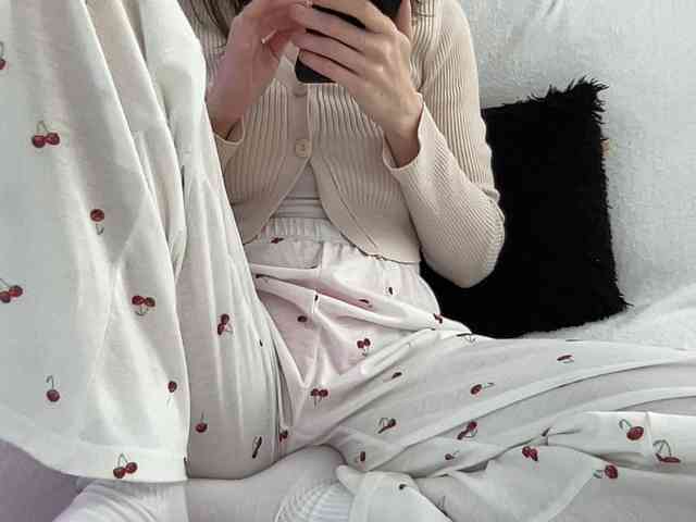 BestyBoobs webcam