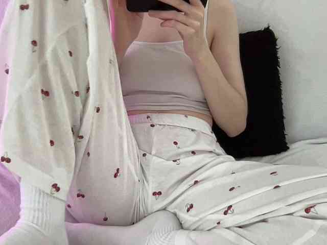 BestyBoobs webcam