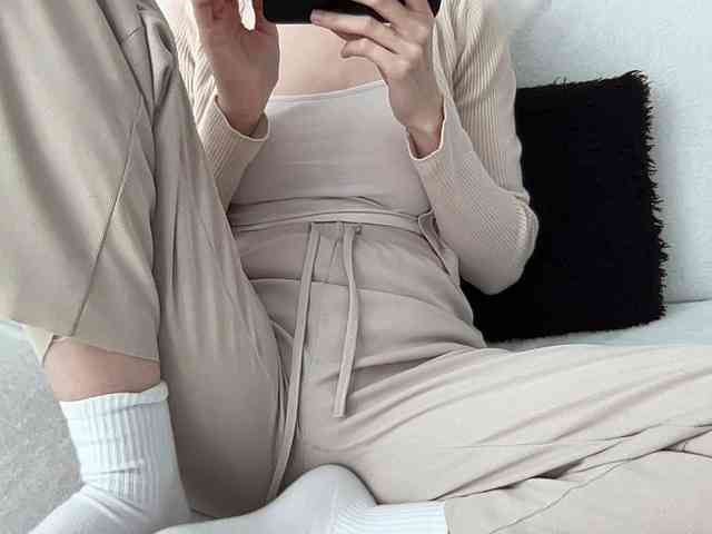 BestyBoobs webcam
