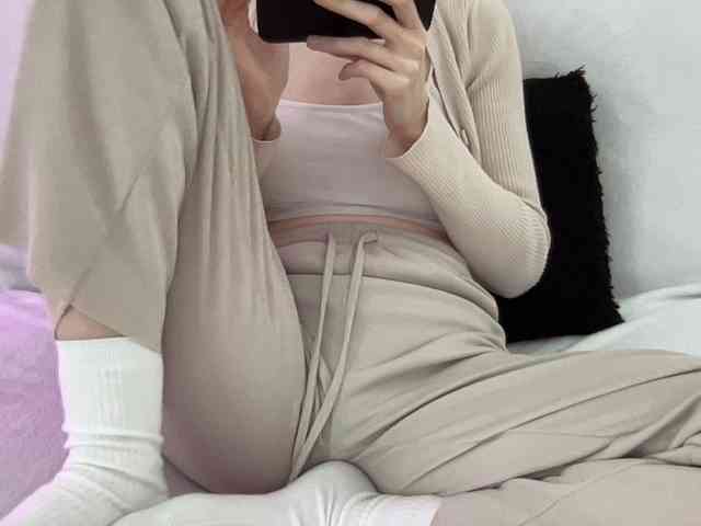 BestyBoobs webcam