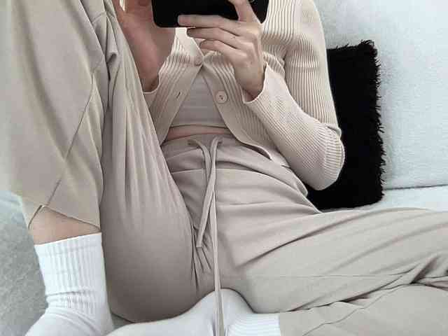 BestyBoobs webcam