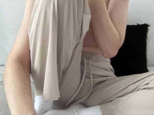 BestyBoobs webcam