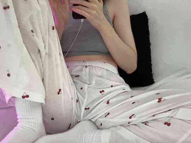 BestyBoobs webcam