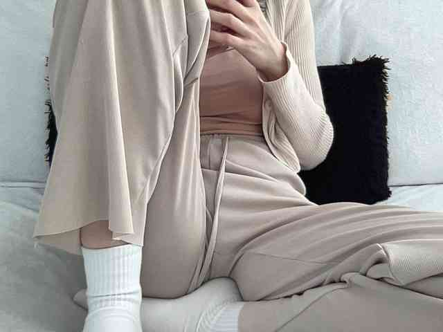 BestyBoobs webcam