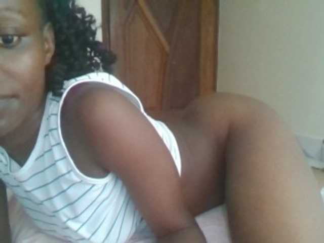 Cutebabe live cam on BongaCams