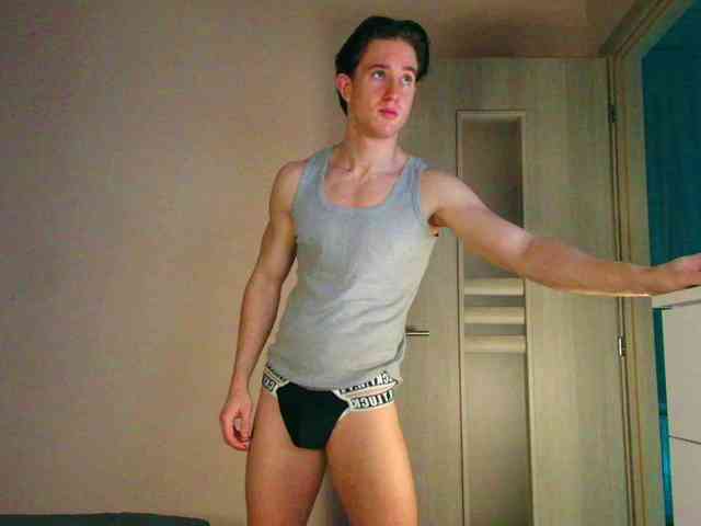 JustChrisHere Sex Cam Show