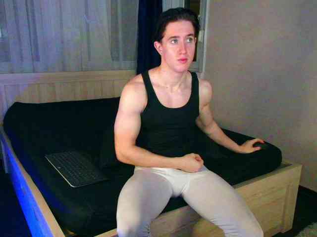 JustChrisHere Sex Cam Show