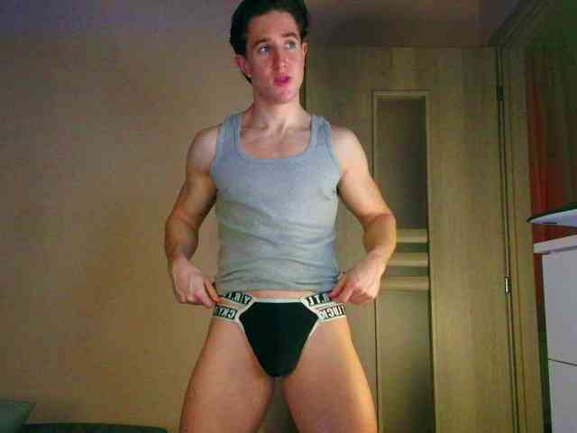 JustChrisHere Sex Cam Show