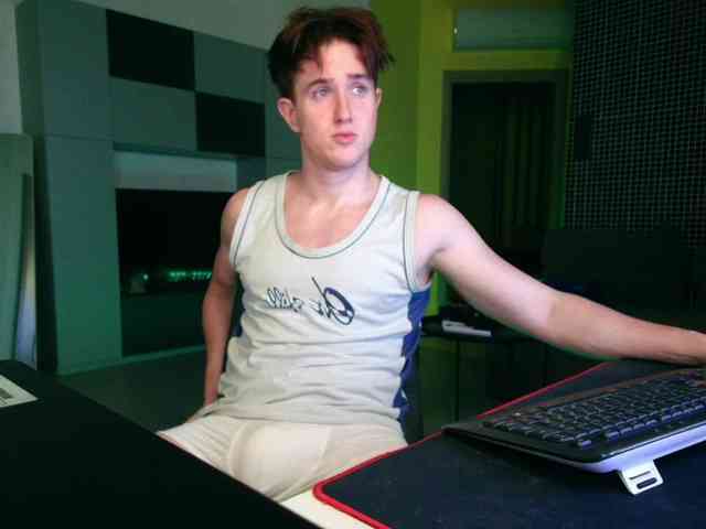 christianlevine's live room