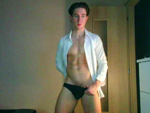 JustChrisHere Sex Cam Show