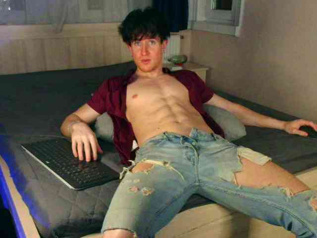 JustChrisHere Sex Cam Show