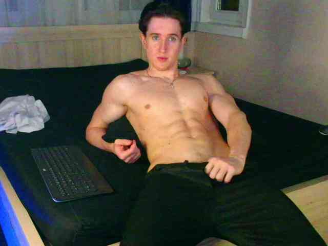 JustChrisHere Sex Cam Show