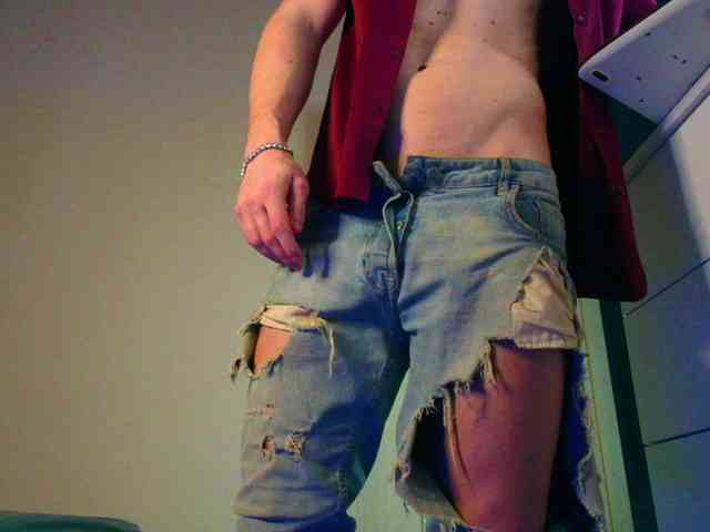 JustChrisHere Sex Cam Show