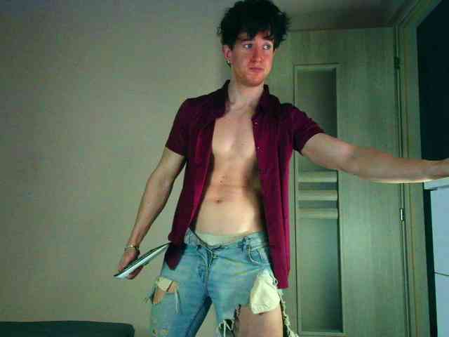 JustChrisHere Sex Cam Show
