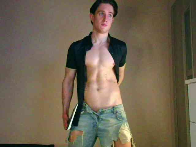 JustChrisHere Sex Cam Show