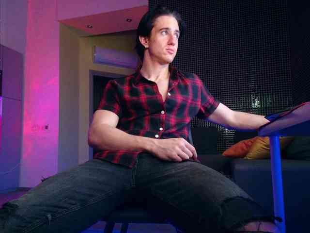 JustChrisHere JustChrisHere