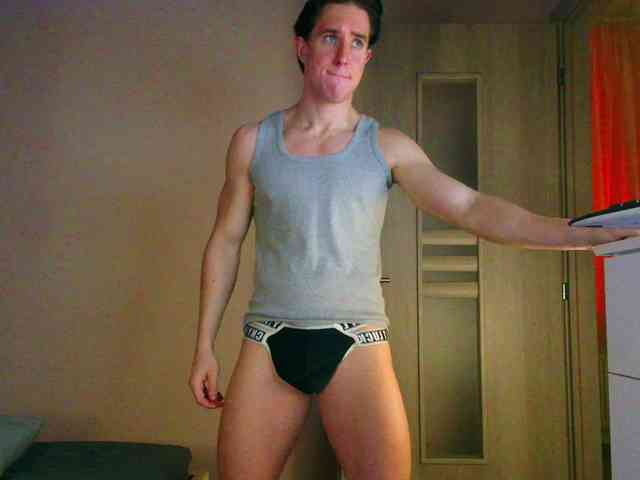 JustChrisHere Sex Cam Show