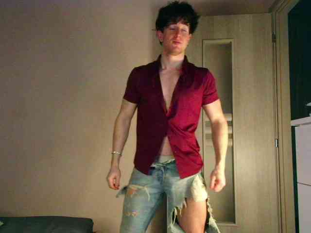 JustChrisHere Sex Cam Show