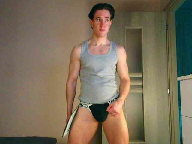 JustChrisHere Sex Cam Show