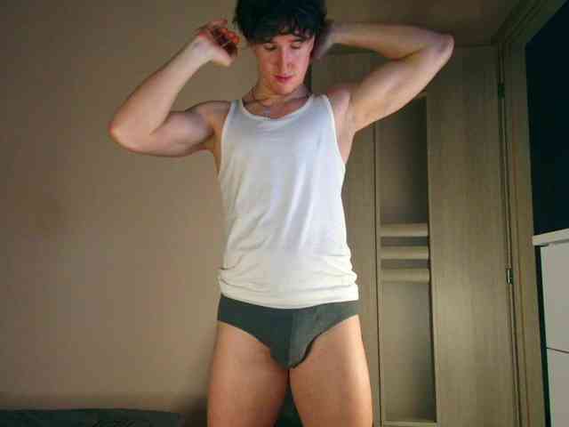 JustChrisHere Sex Cam Show