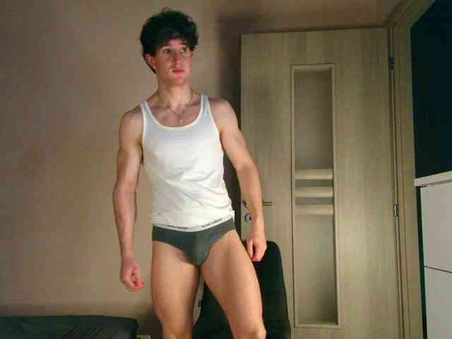 JustChrisHere Sex Cam Show