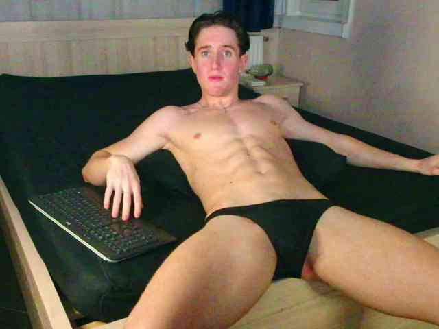 JustChrisHere Sex Cam Show