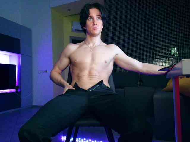 JustChrisHere Sex Cam Show