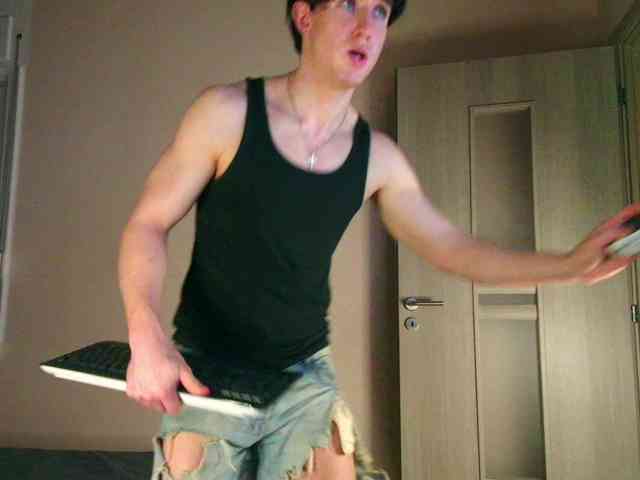 JustChrisHere Sex Cam Show