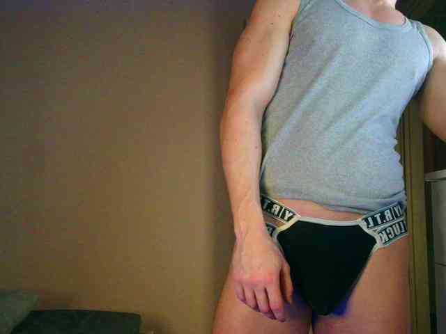 JustChrisHere Sex Cam Show