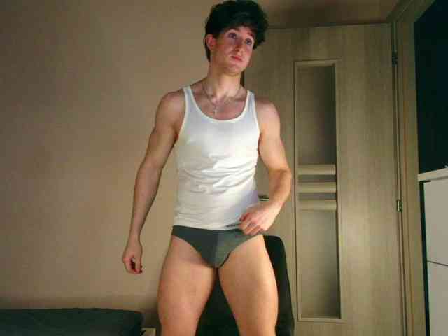 JustChrisHere Sex Cam Show